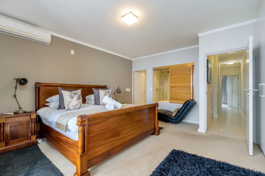 To Let 3 Bedroom Property for Rent in Camps Bay Western Cape
